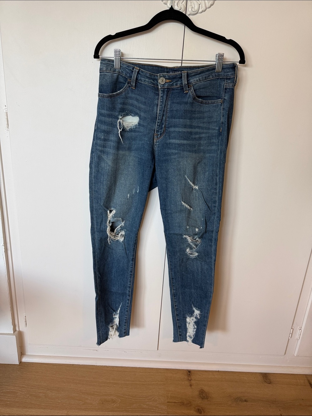 Just USA Blue Distressed Skinny Jeans